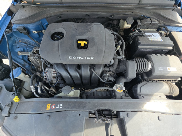 2017 Hyundai Elantra - $10,999