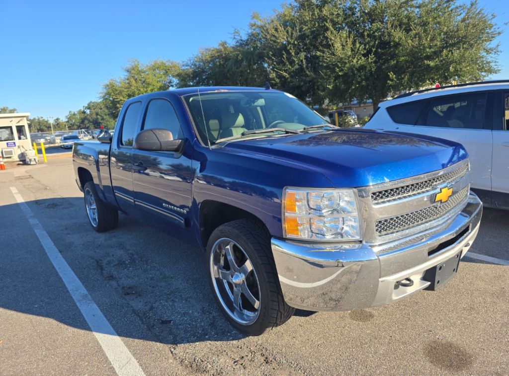 2013 Chevrolet Silverado - $12,999
