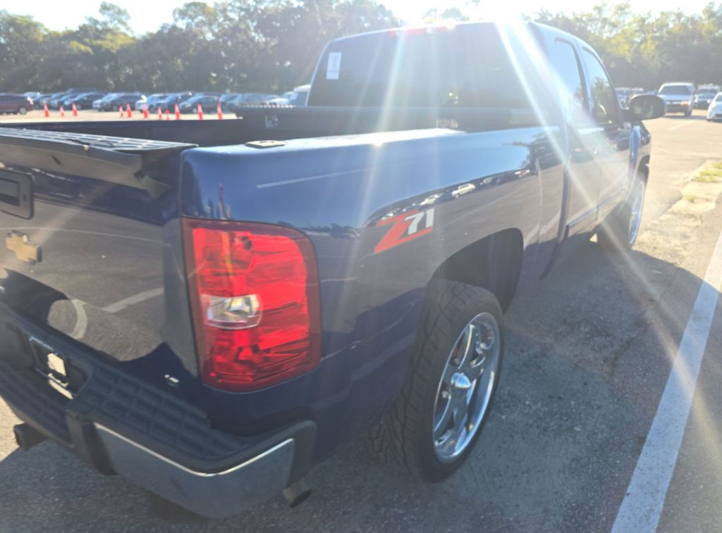 2013 Chevrolet Silverado - $12,999
