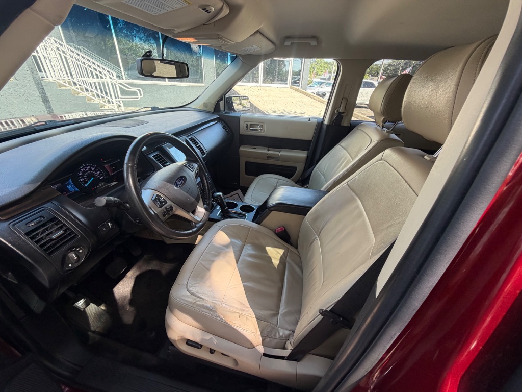 2016 Ford Flex - $10,999