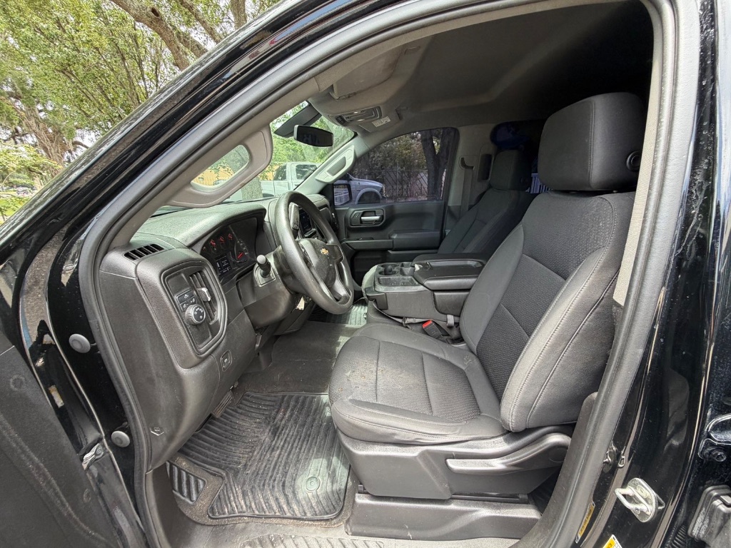 2021 Chevrolet Silverado 1500 - $17,999