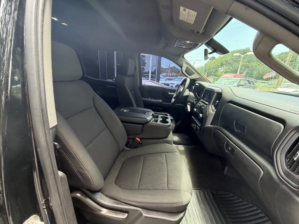 2021 Chevrolet Silverado 1500 - $17,999