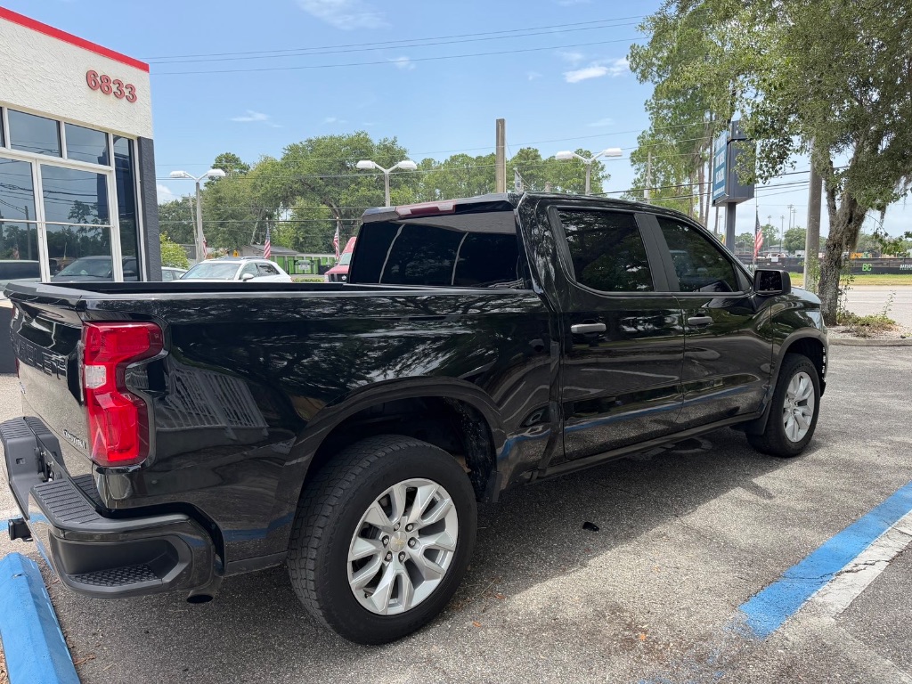 2021 Chevrolet Silverado 1500 - $17,999