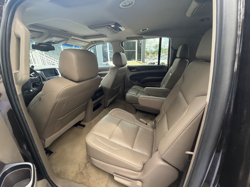 2018 Chevrolet Suburban - $18,999