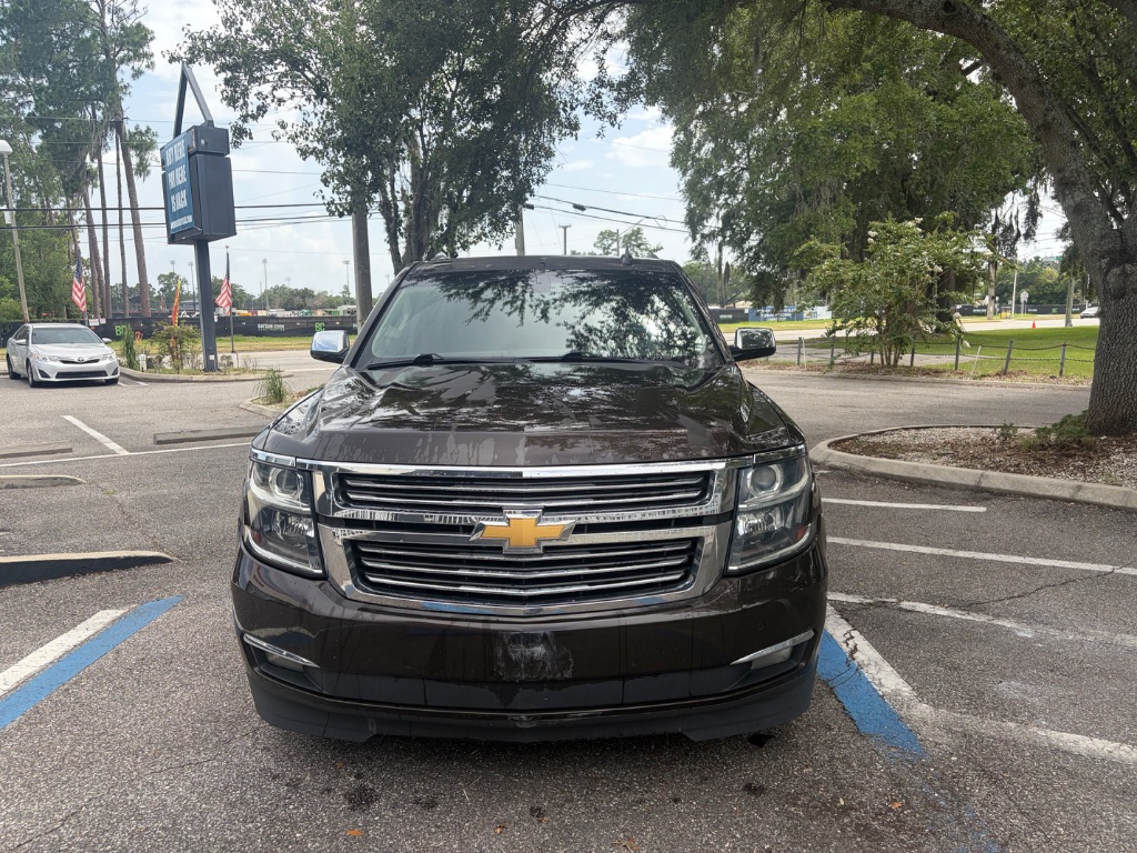 2018 Chevrolet Suburban - $18,999