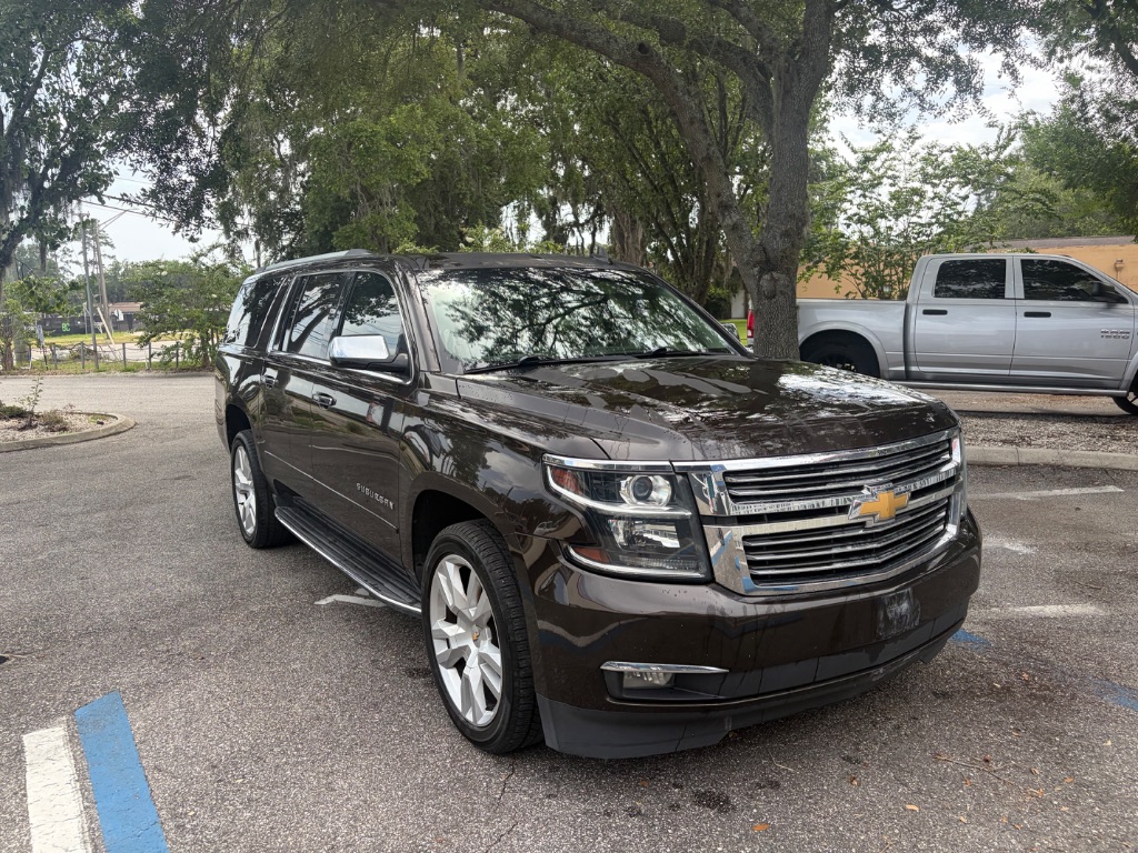 2018 Chevrolet Suburban - $18,999