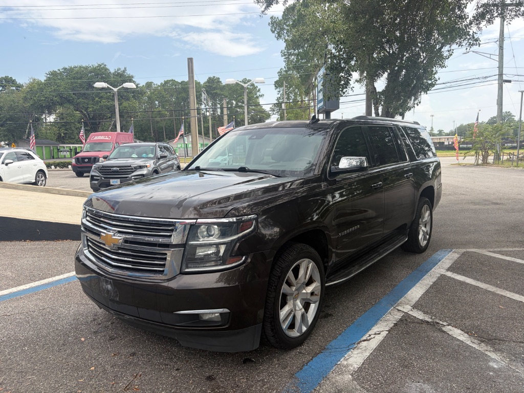2018 Chevrolet Suburban - $18,999