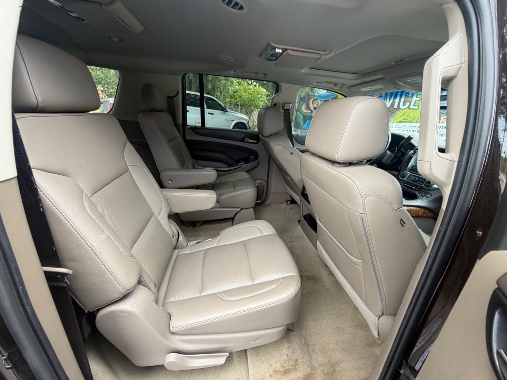 2018 Chevrolet Suburban - $18,999