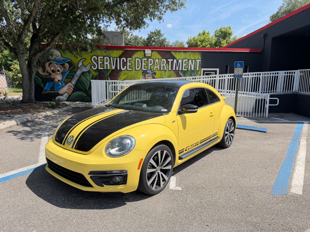 2014 Volkswagen Beetle - $12,999