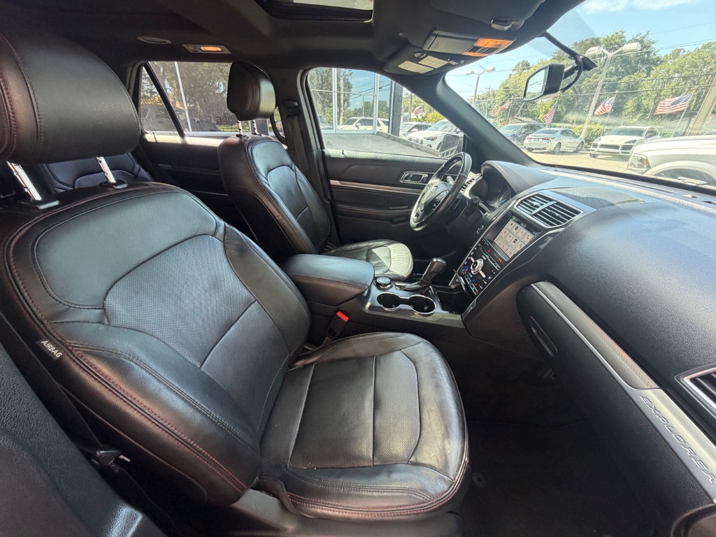 2017 Ford Explorer - $14,999