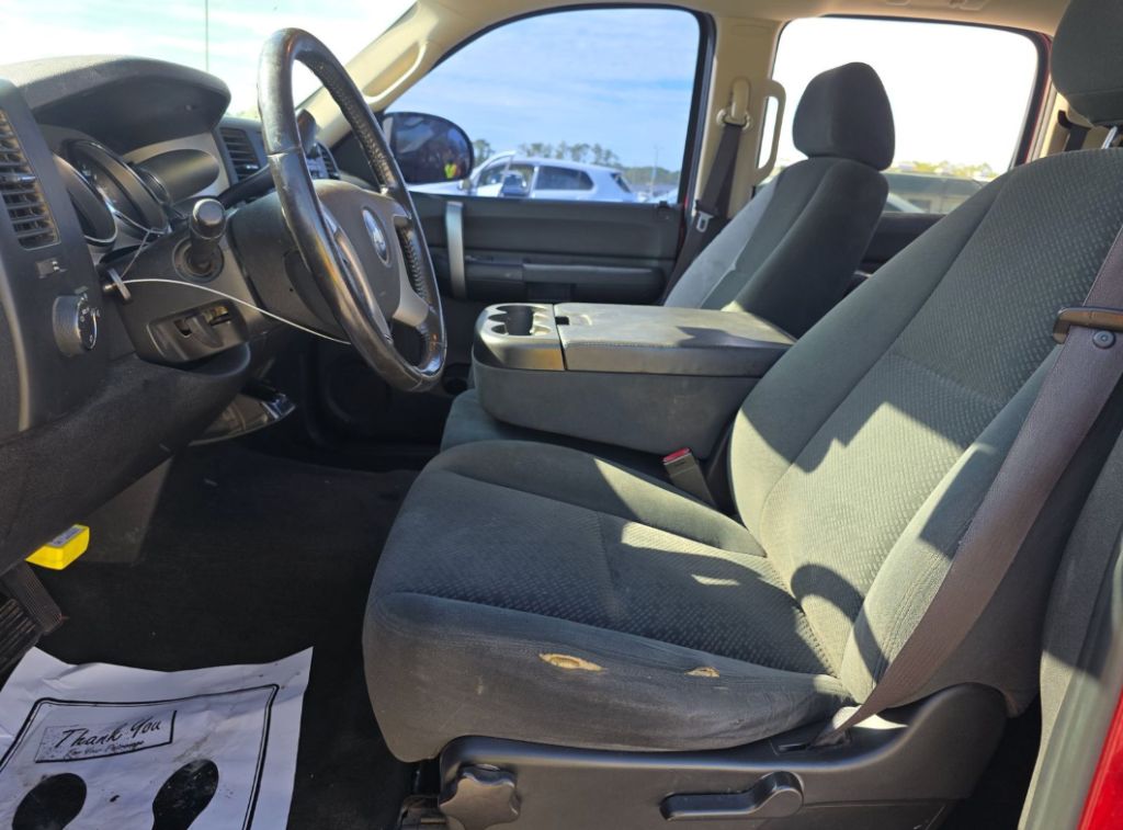 2008 Chevrolet Silverado - $10,999