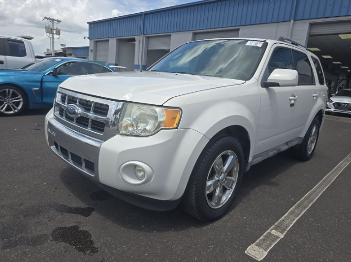2009 Ford Escape - $7,999