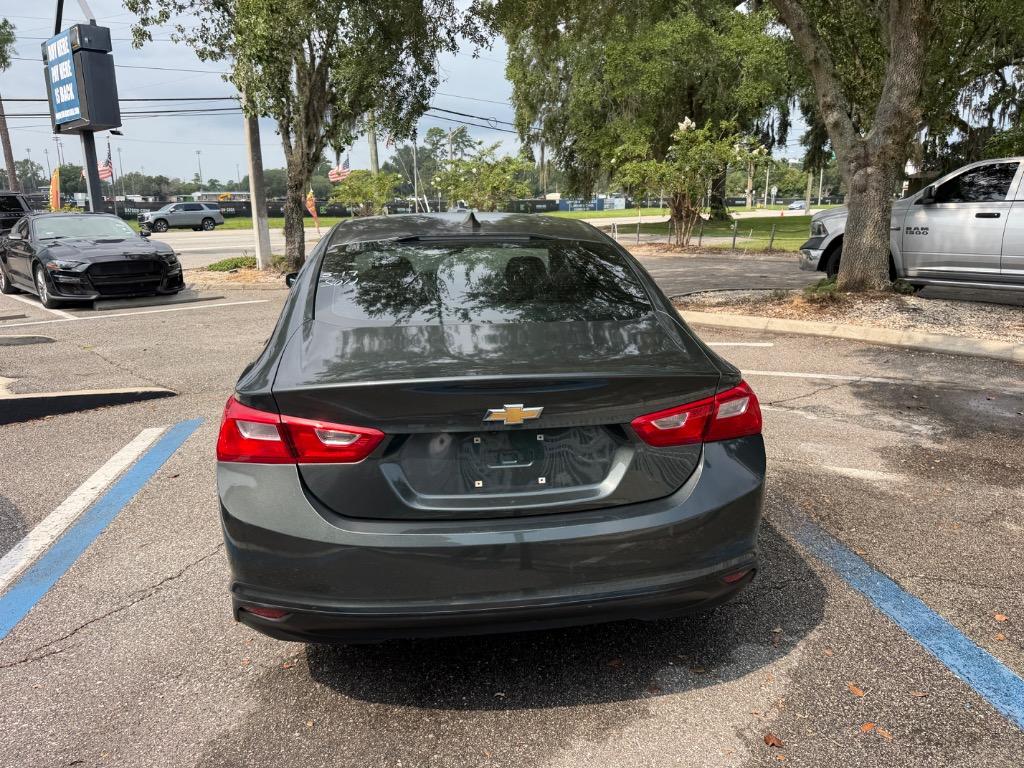 2018 Chevrolet Malibu - $12,999