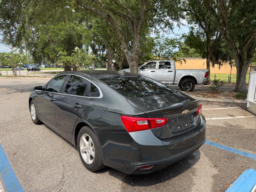 2018 Chevrolet Malibu - $12,999