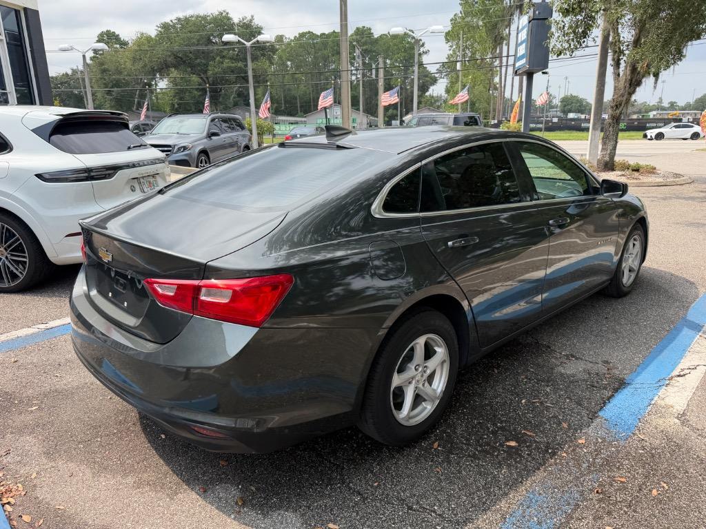 2018 Chevrolet Malibu - $12,999