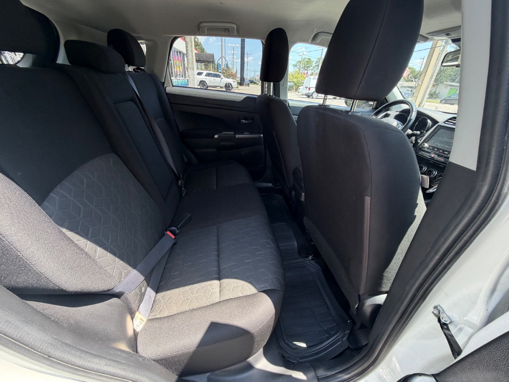 2021 Mitsubishi Outlander - $17,999