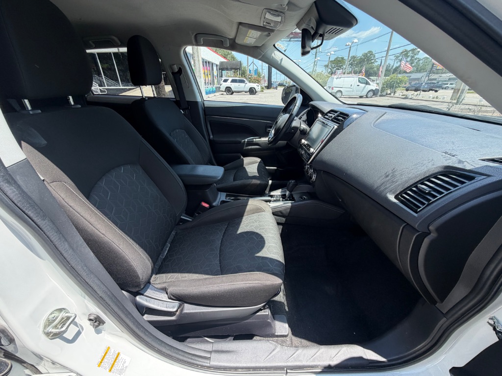 2021 Mitsubishi Outlander - $17,999