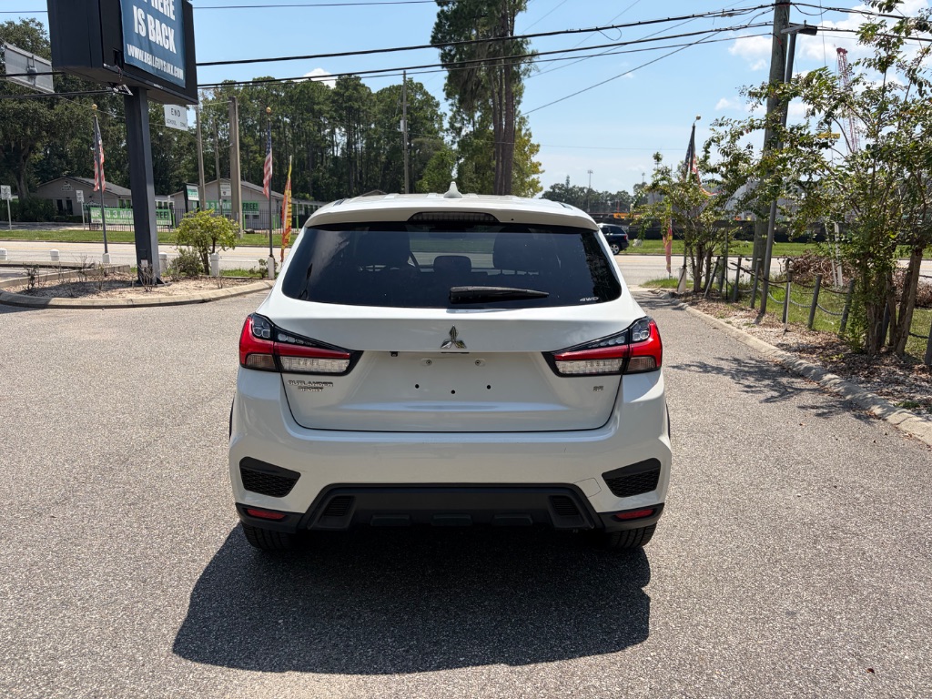 2021 Mitsubishi Outlander - $17,999