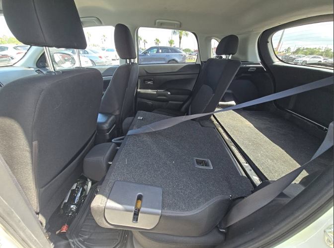 2021 Mitsubishi Outlander - $17,999