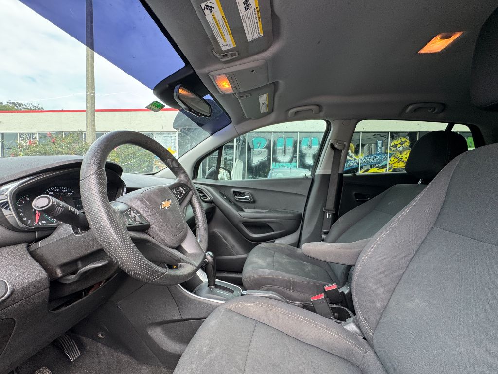 2020 Chevrolet Trax - $10,999