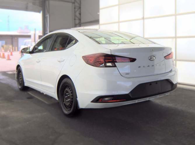2020 Hyundai Elantra - $13,999