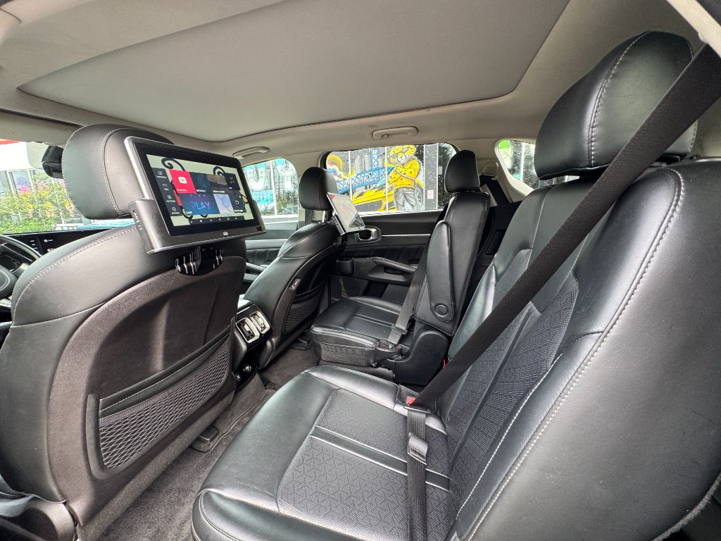2021 Kia Sorento - $19,999