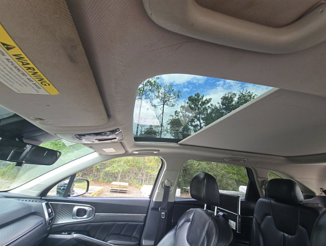 2021 Kia Sorento - $19,999