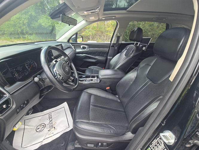 2021 Kia Sorento - $19,999