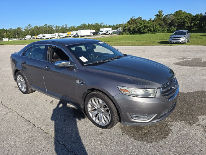 2013 Ford Taurus - $8,999