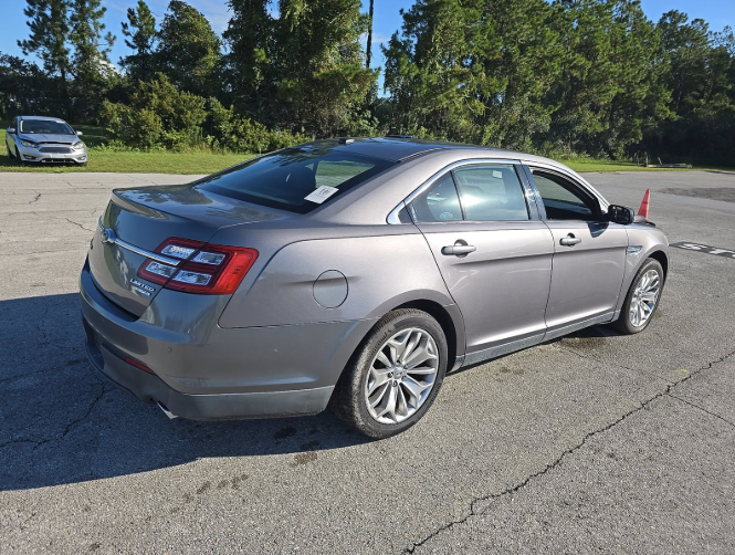2013 Ford Taurus - $8,999
