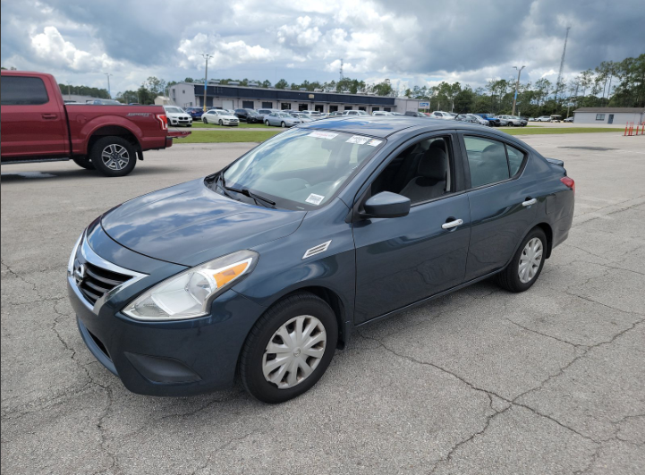 2016 Nissan Versa - $7,999