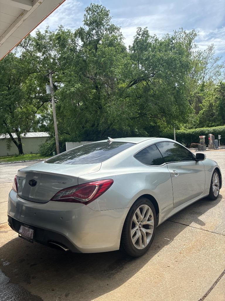 2013 Hyundai Genesis