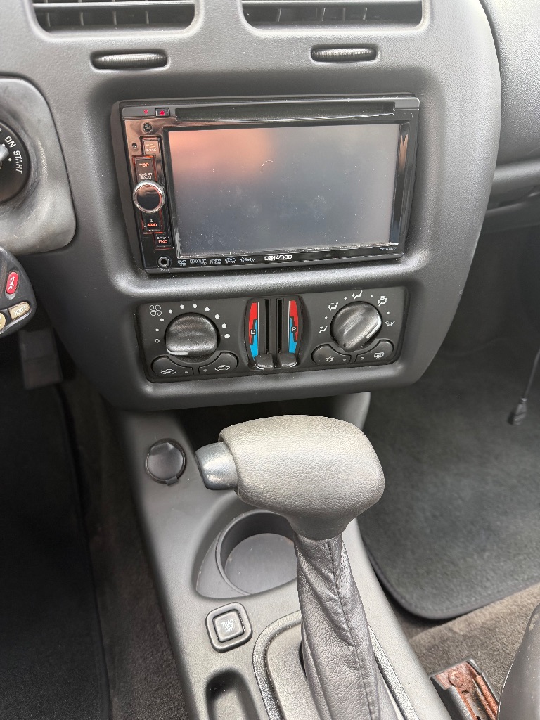 2005 Chevrolet Impala - $8,900