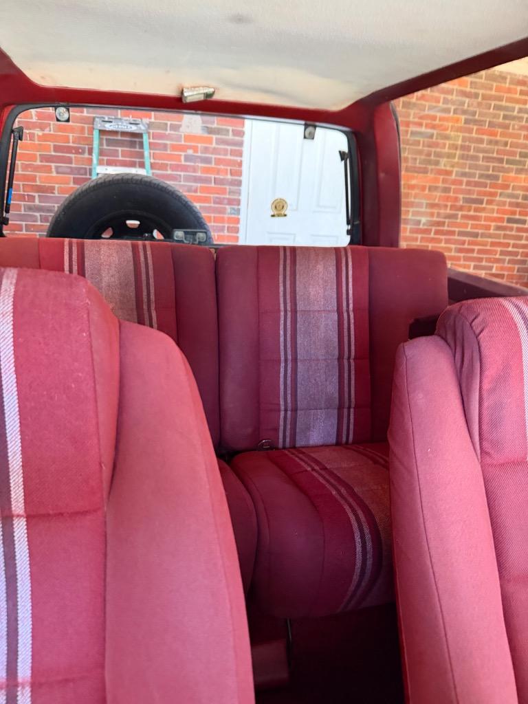 1984 Ford Bronco - $5,900