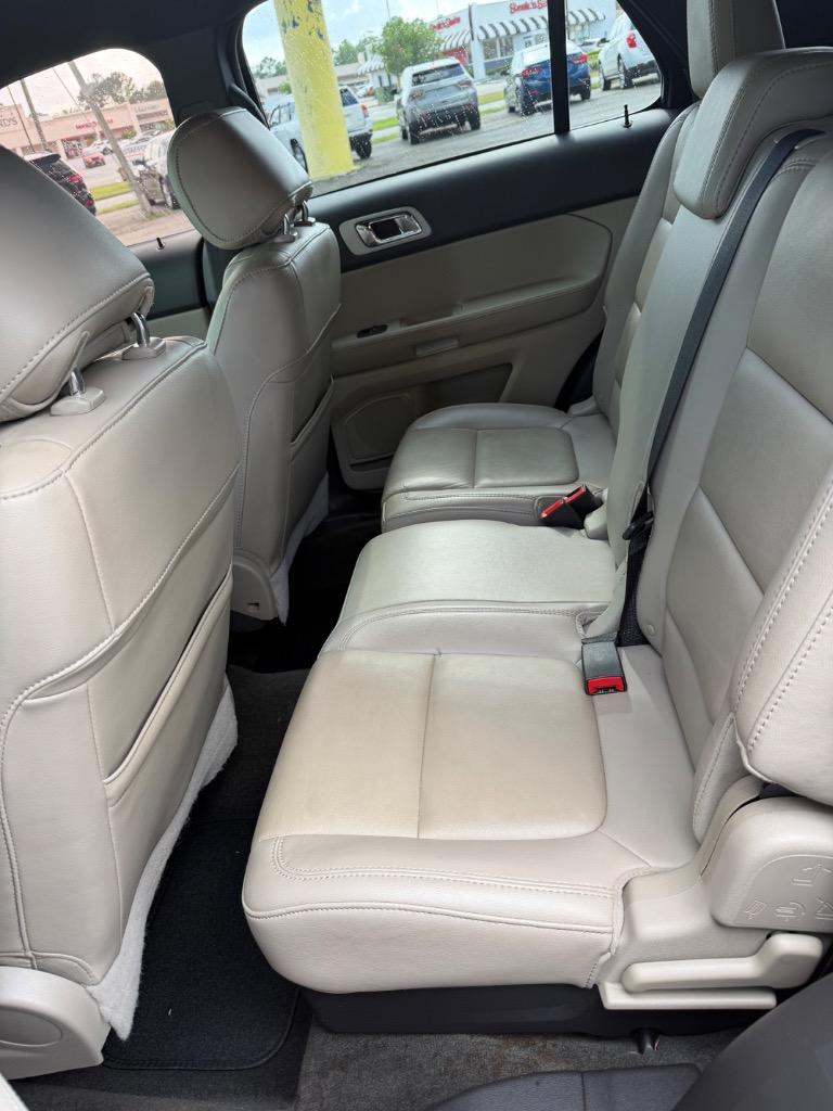 2014 Ford Explorer - $7,900