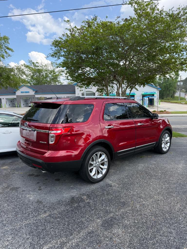 2014 Ford Explorer - $7,900