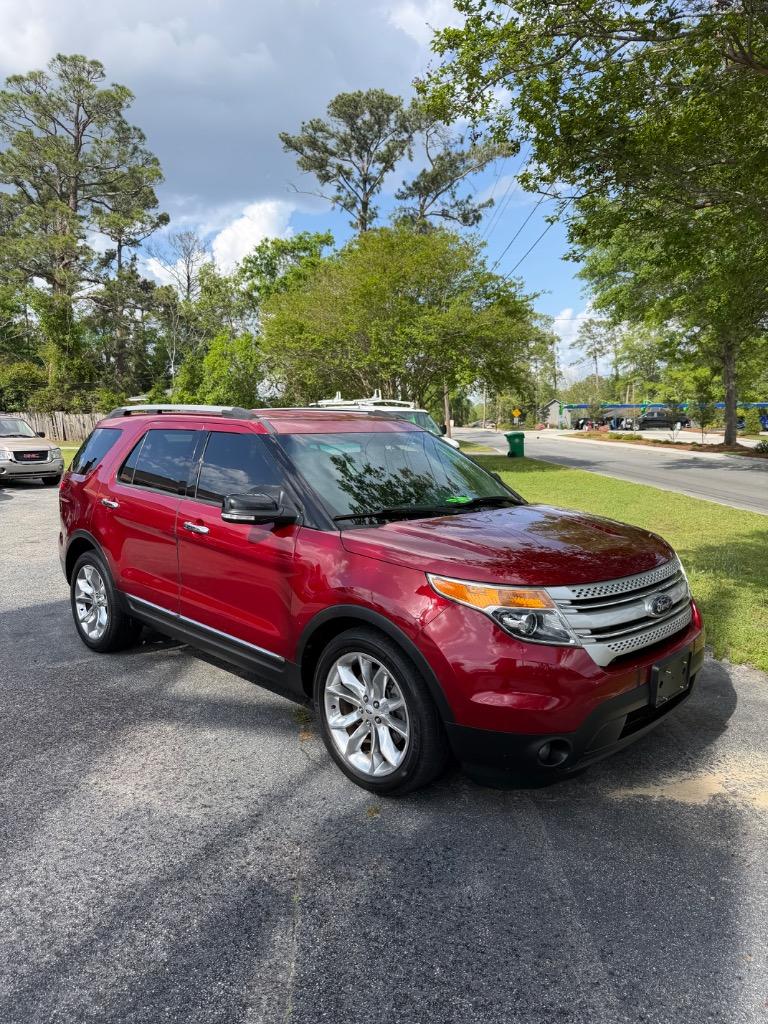 2014 Ford Explorer - $7,900