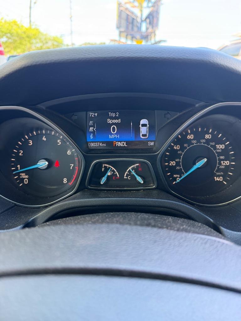 2015 Ford Focus - $5,900