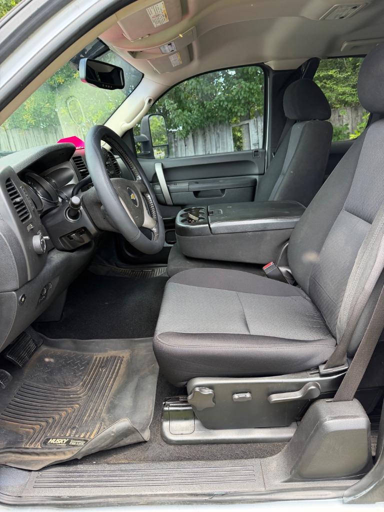 2010 Chevrolet Silverado - $1,290