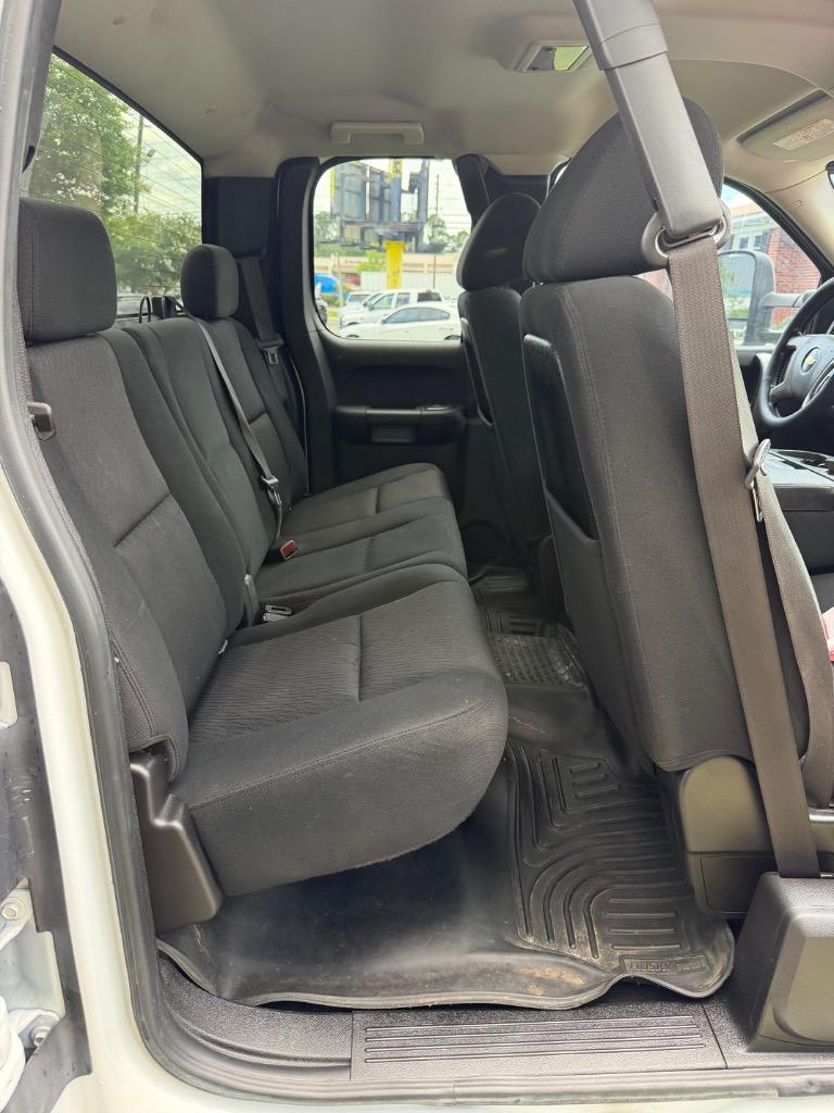 2010 Chevrolet Silverado - $1,290