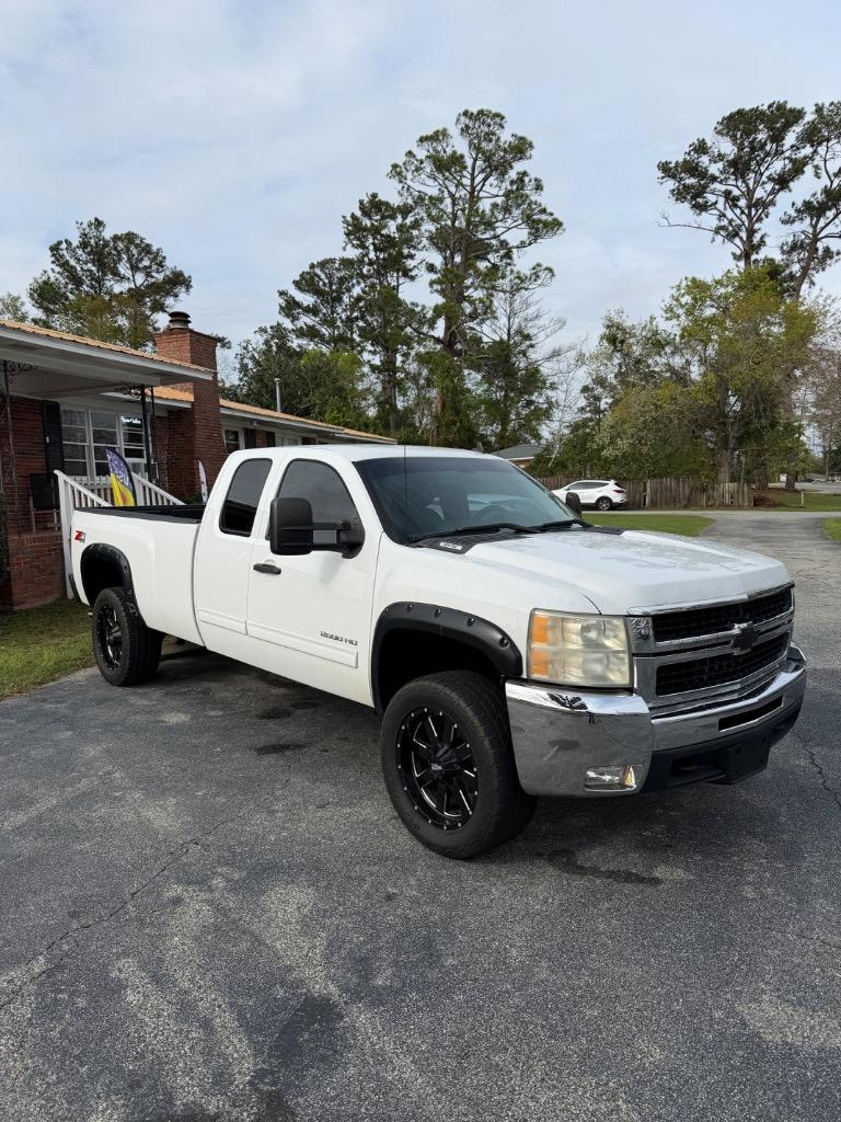 2010 Chevrolet Silverado - $1,290