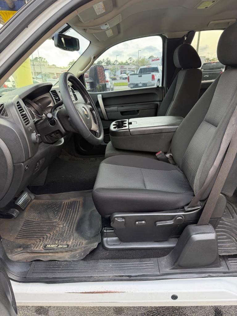 2010 Chevrolet Silverado - $1,290