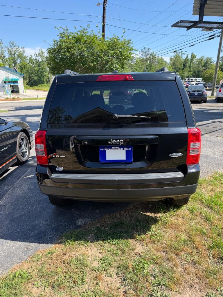 2015 Jeep Patriot - $9,500