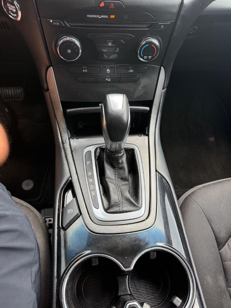 2015 Ford Edge - $6,900