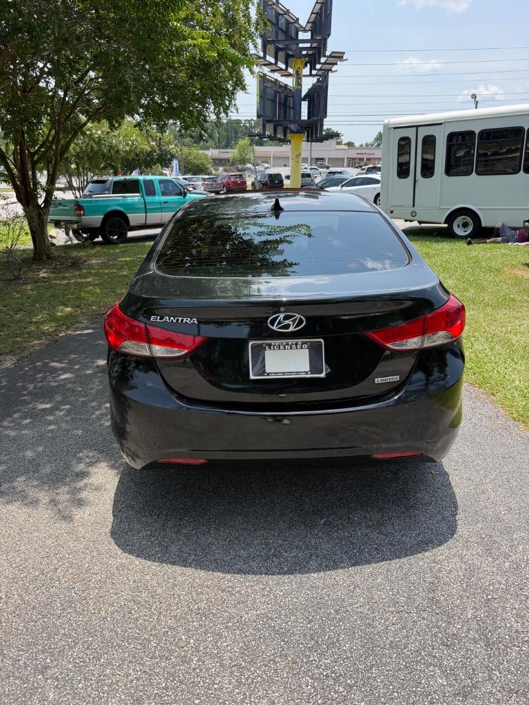 2013 Hyundai Elantra - $6,900