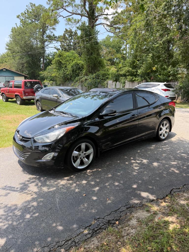 2013 Hyundai Elantra - $6,900