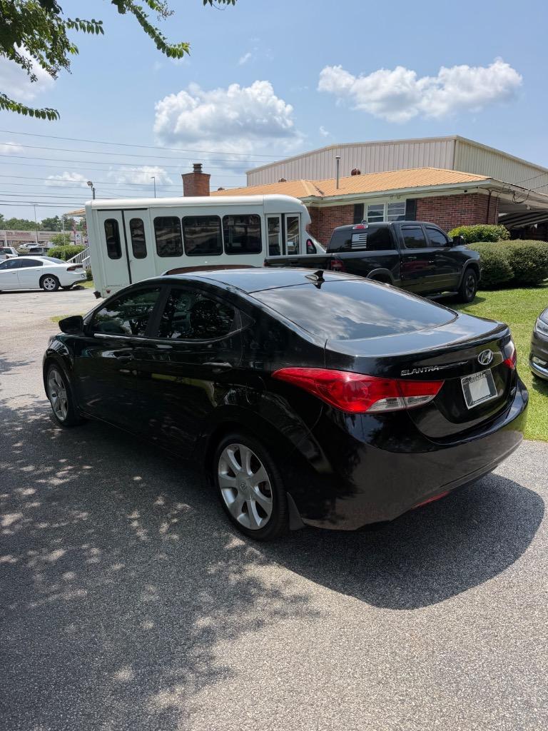 2013 Hyundai Elantra - $6,900