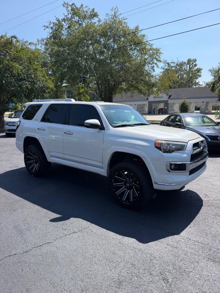 2018 Toyota 4Runner - $34,900