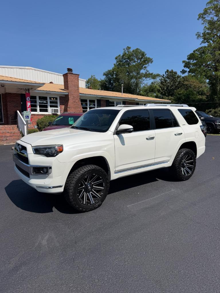 2018 Toyota 4Runner - $34,900