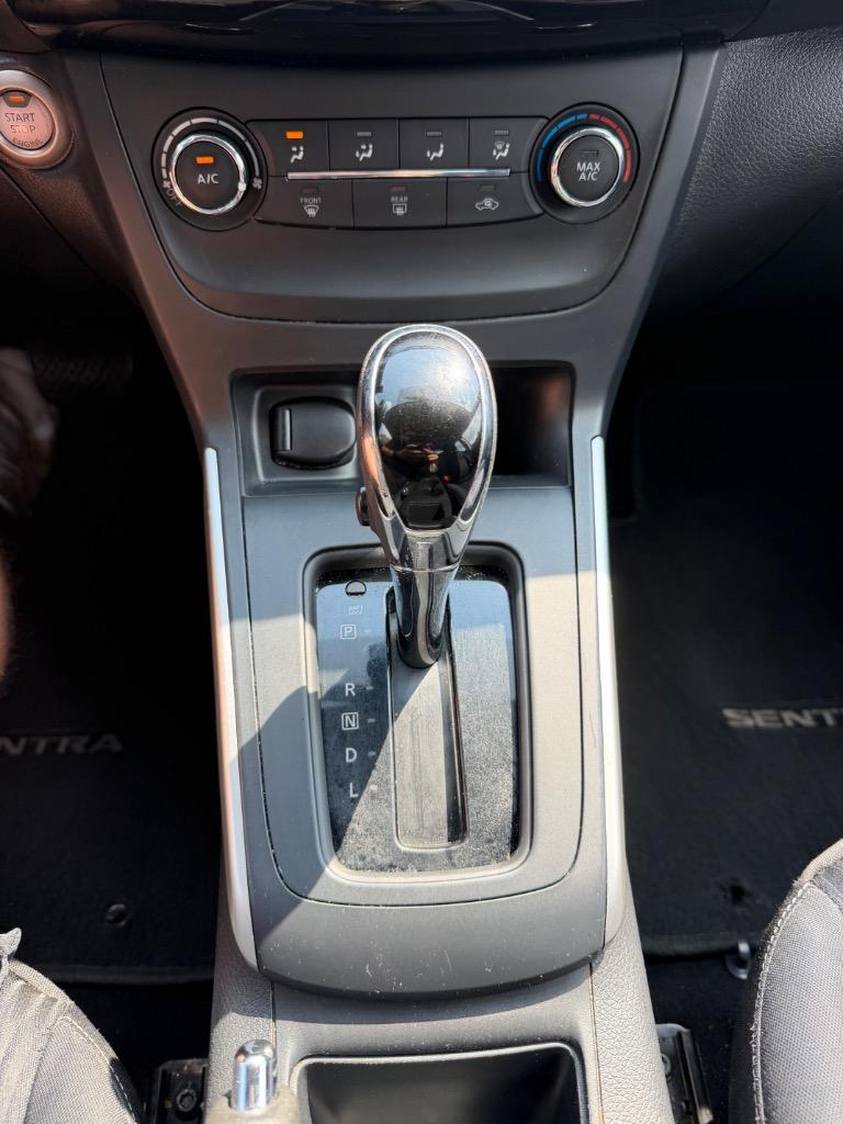 2016 Nissan Sentra - $5,900